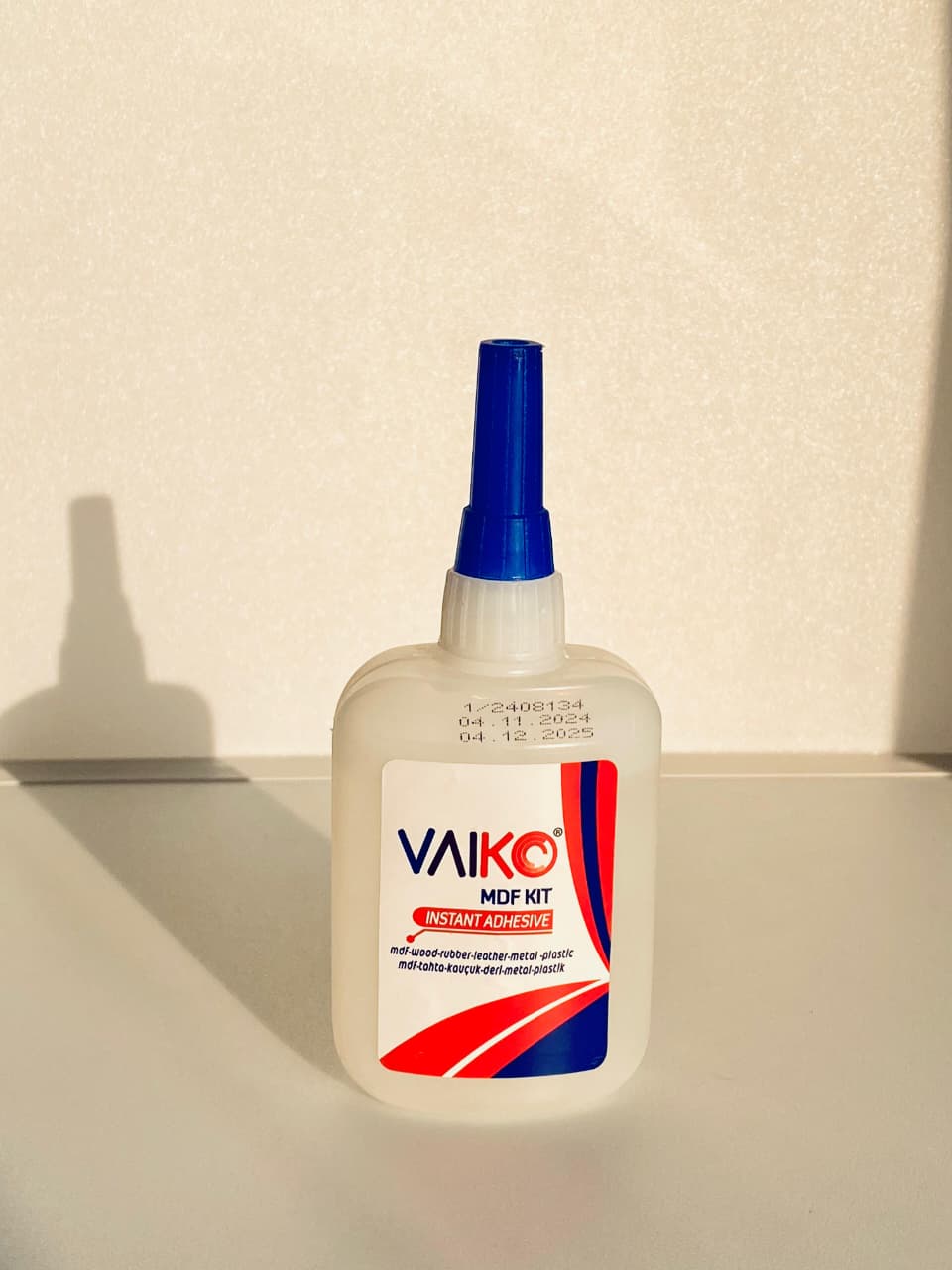 Vaiko MDF Kit instant adhesive